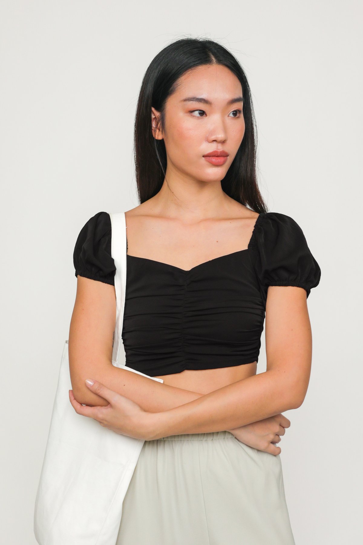 Giorgia Ruched Front Sleeve Crop Top (Black)