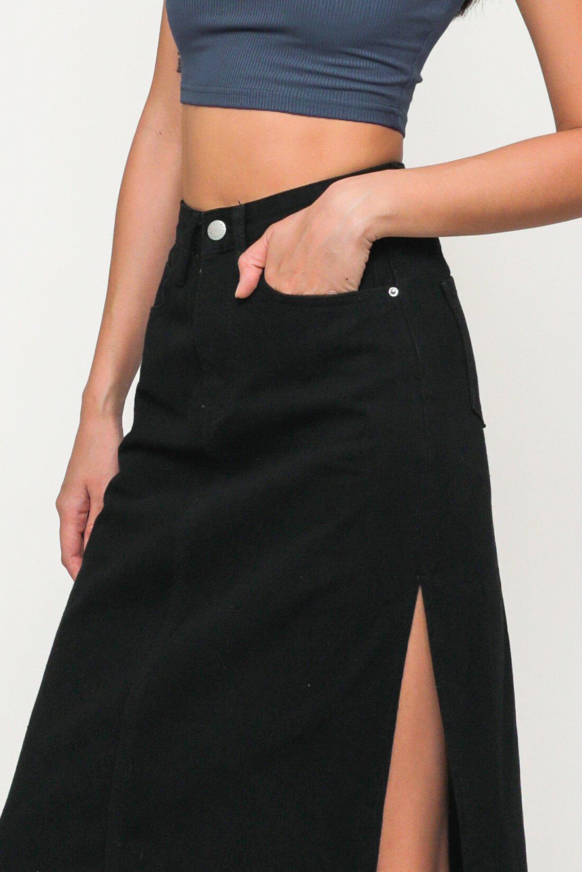 Jada High Slit Denim Midi Skirt (Black)