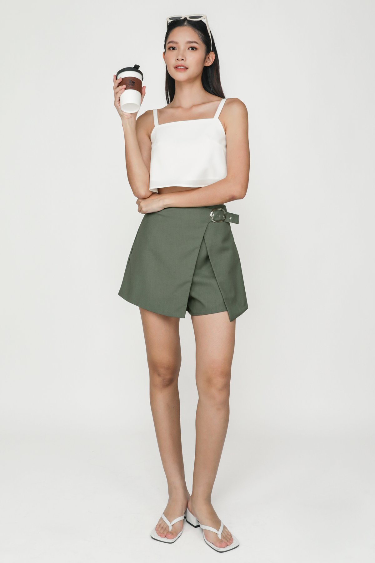 Zoey Basic Flare Crop Top (White)