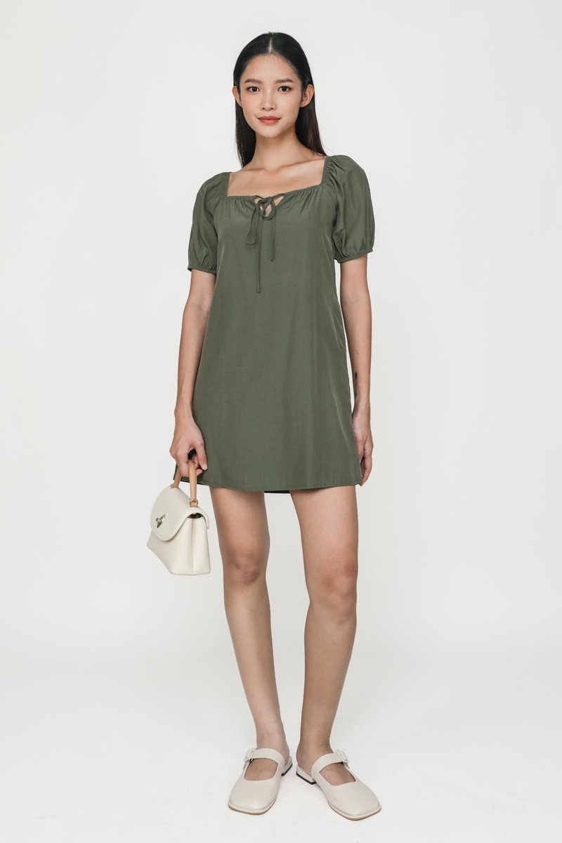 Leslie Balloon Sleeve Loose Fit Dress (Burnt Olive) | The Tinsel Rack