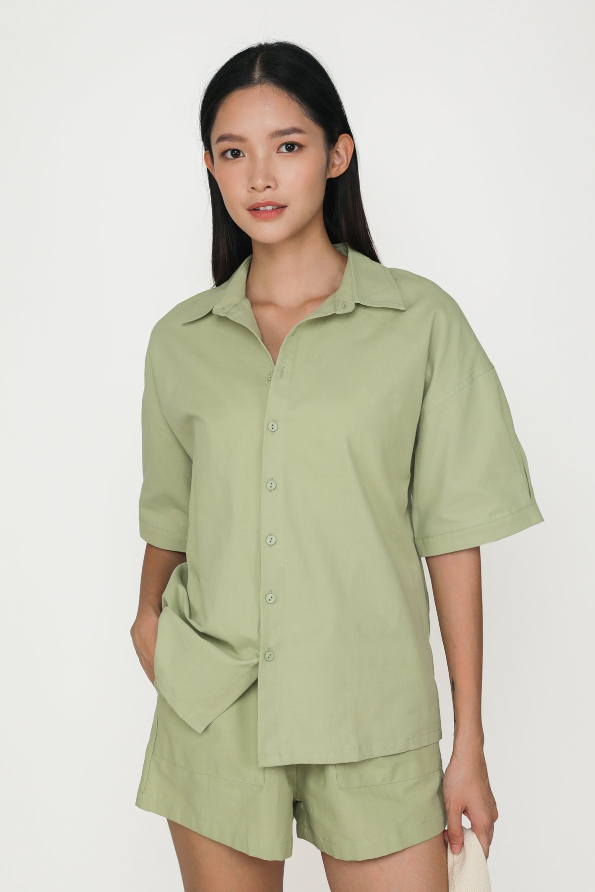 Kai Linen Boyfriend Shirt (Matcha)