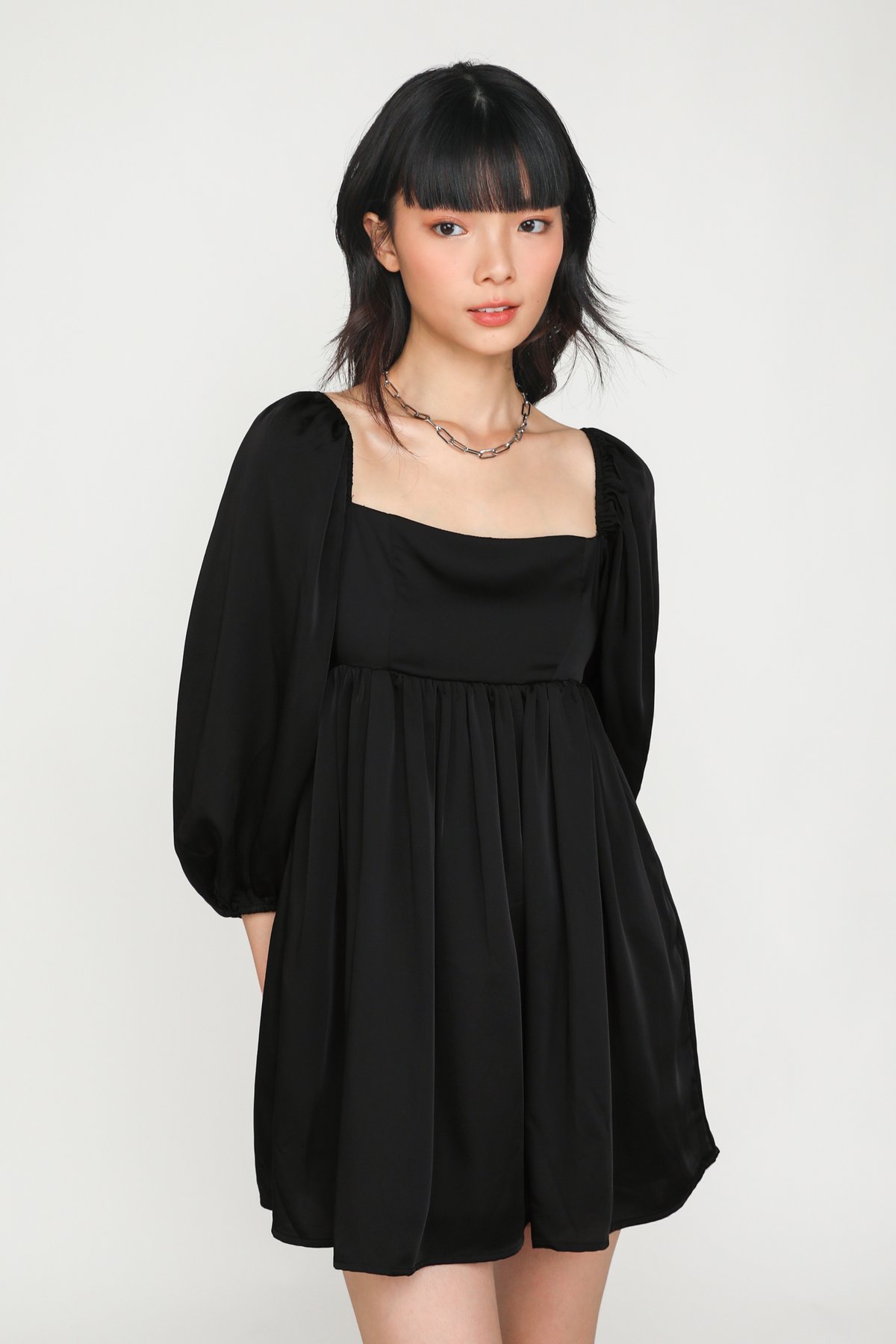 Eldora Sleeved Babydoll Dress (Black)