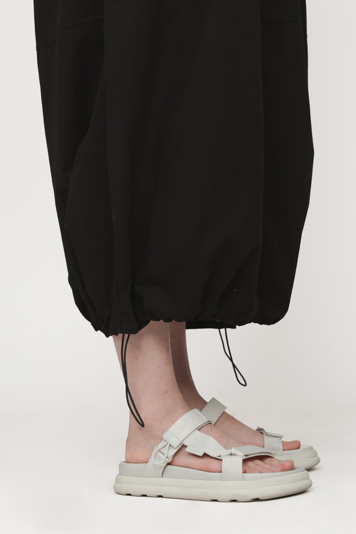 Anthea Parachute Maxi Dress (Black)