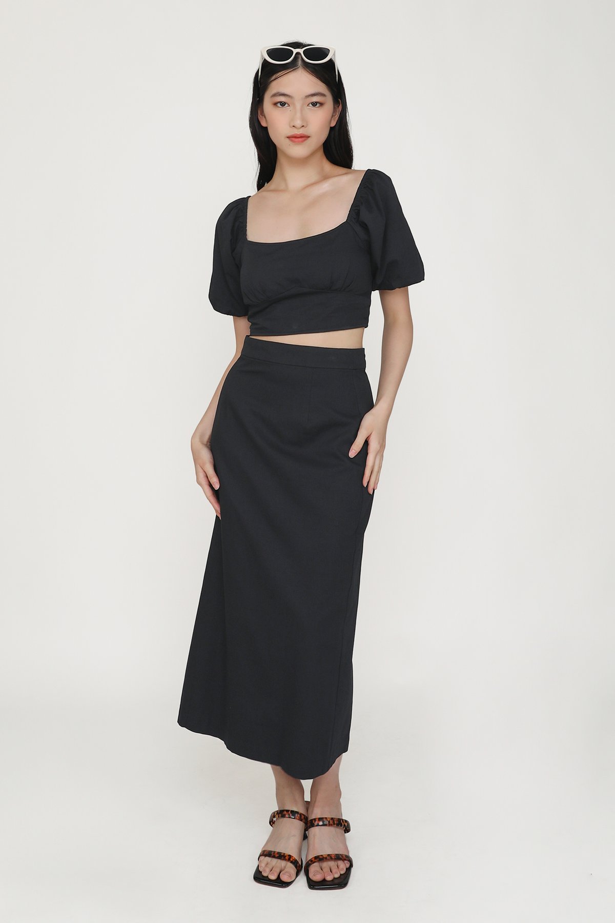 Gilda Linen Midi Skirt (Black)
