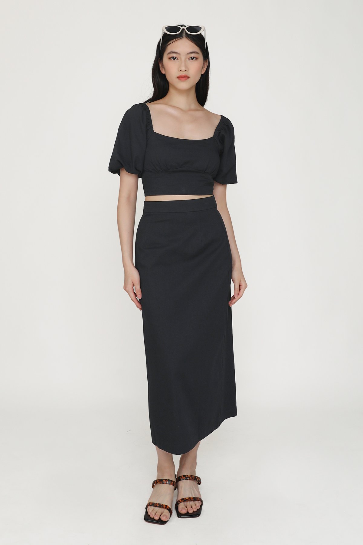 Gilda Linen Midi Skirt (Black)