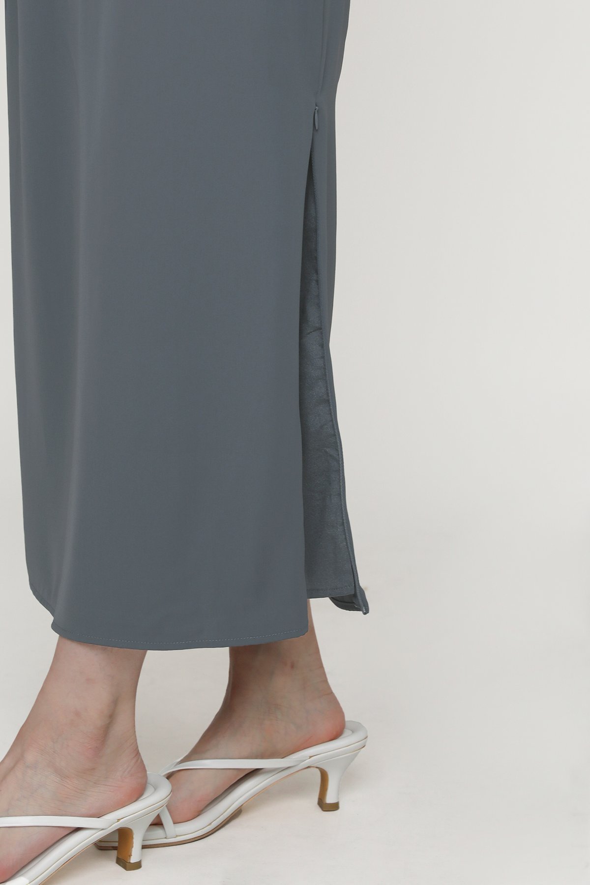 Lisse Tube Midi Dress (Dark Grey)