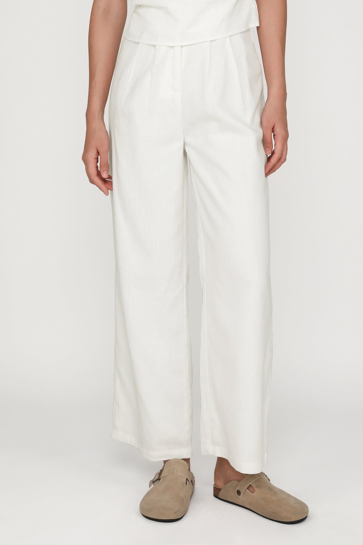 Kason Pleated Linen Pants (White)