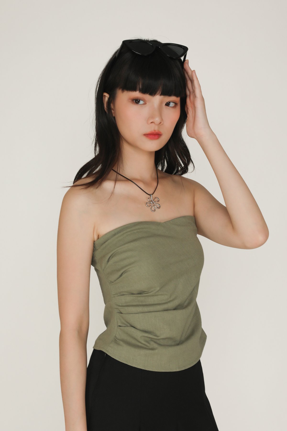 Narin Linen Tube Top (Olive)