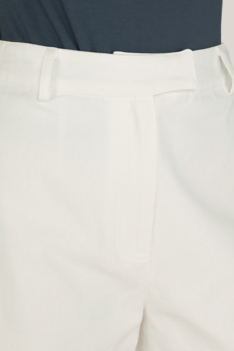 Isaac Hook Front Cotton Shorts (White) | The Tinsel Rack