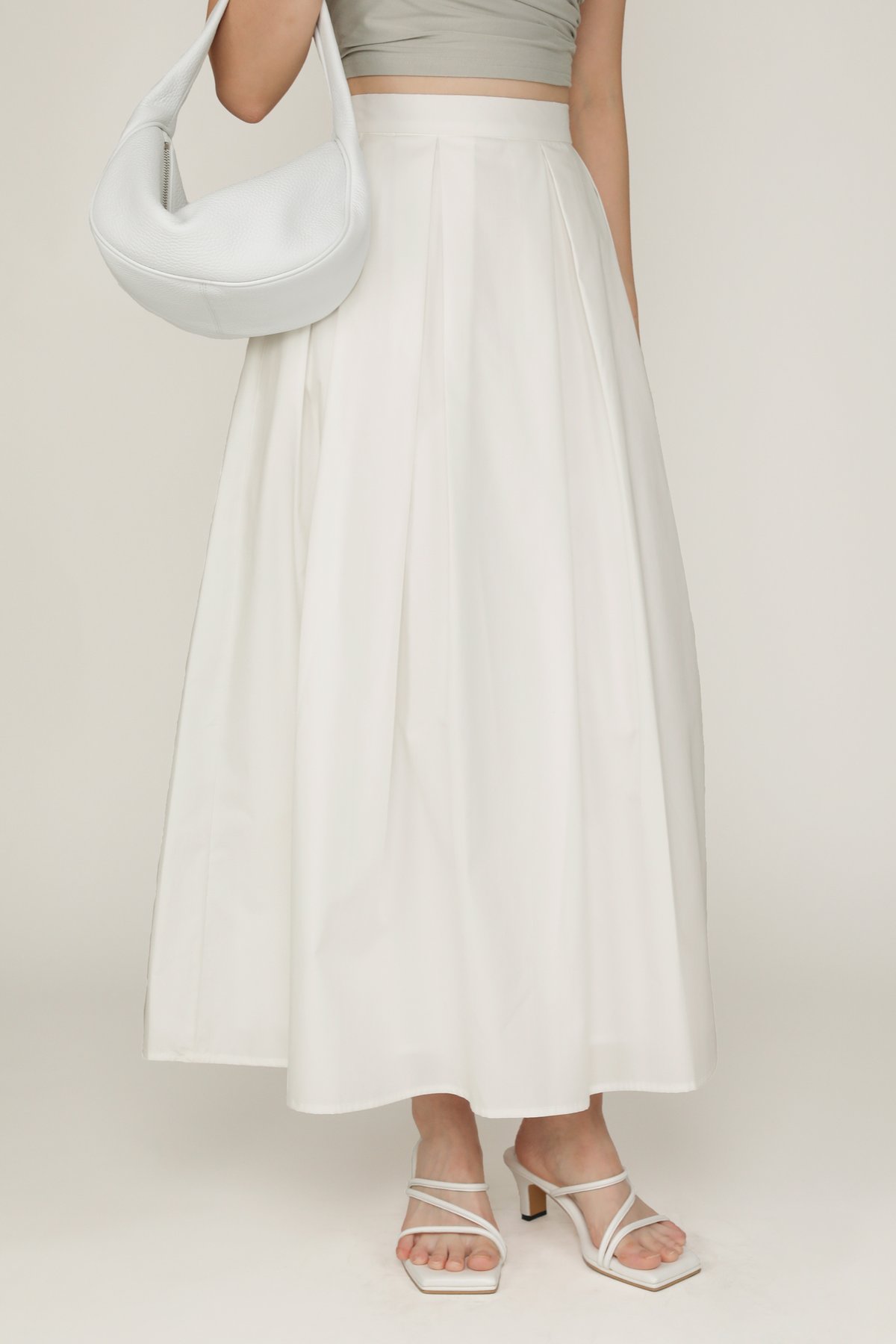 Giada Pleated Maxi Skirt (White)