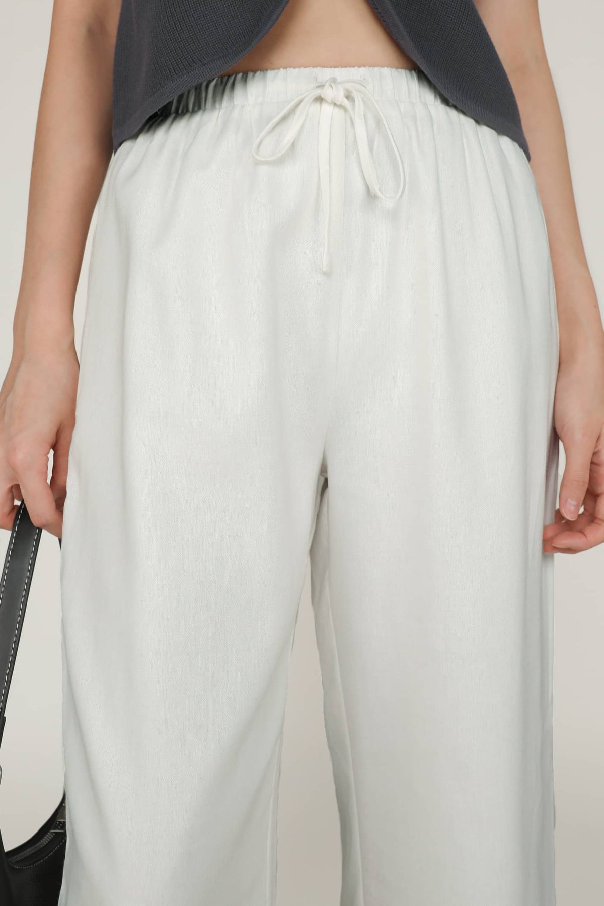 Petite Kierra Drawstring Linen Pants (White)