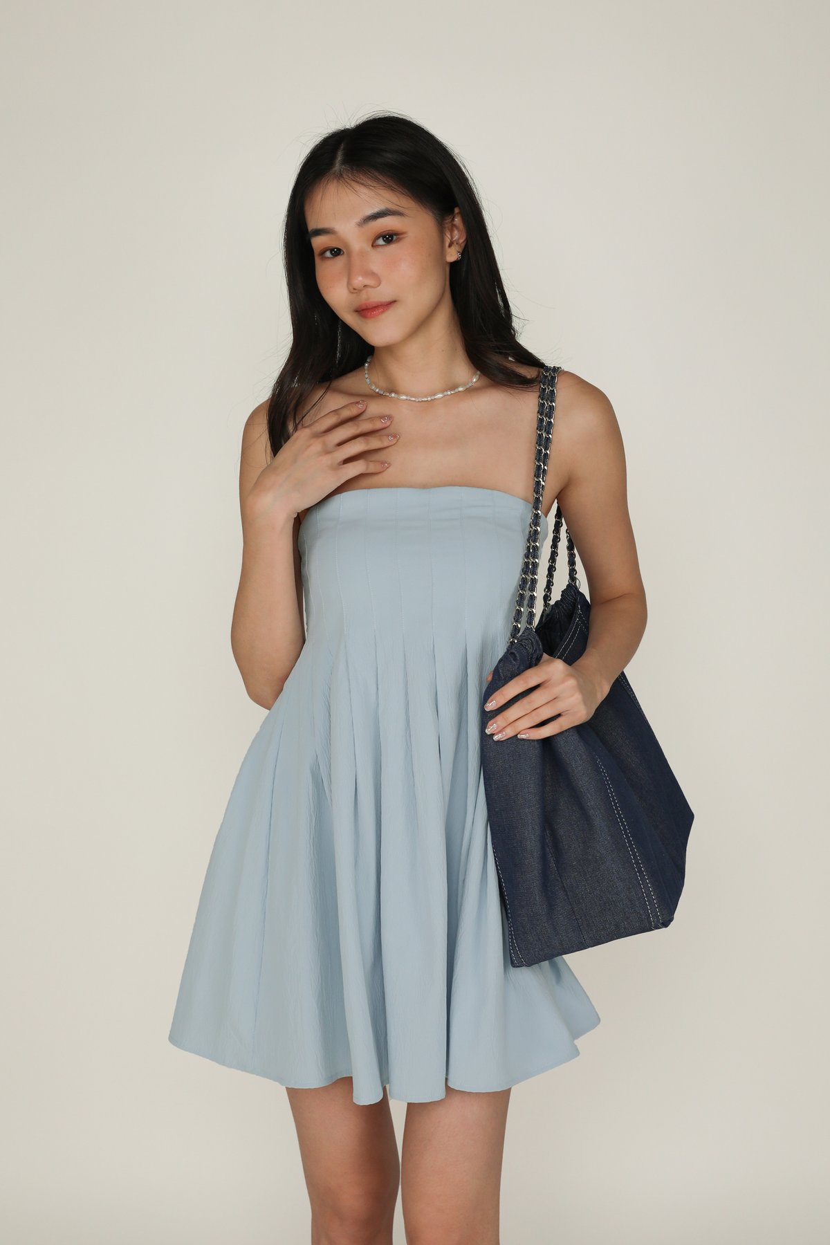 Sloane Tulle Knit Halter Top – Nikko Blu Boutique