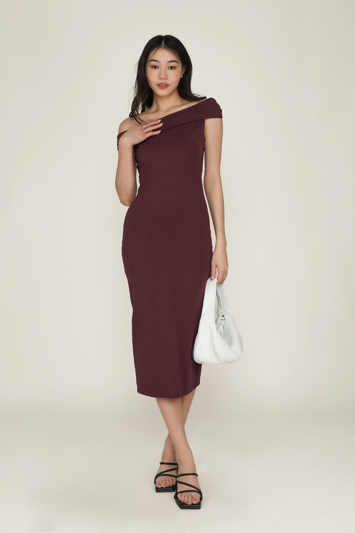 Helena Asymmetrical Shoulder Maxi Dress (Burgundy)