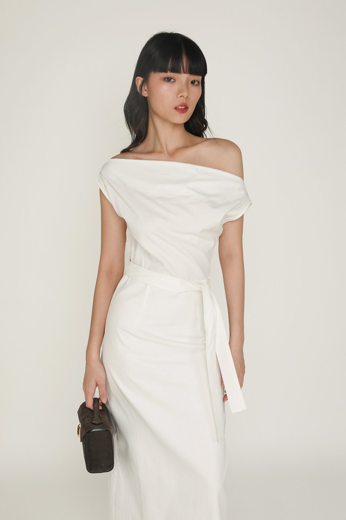 Kael Asymmetrical Shoulder Maxi Dress (White)