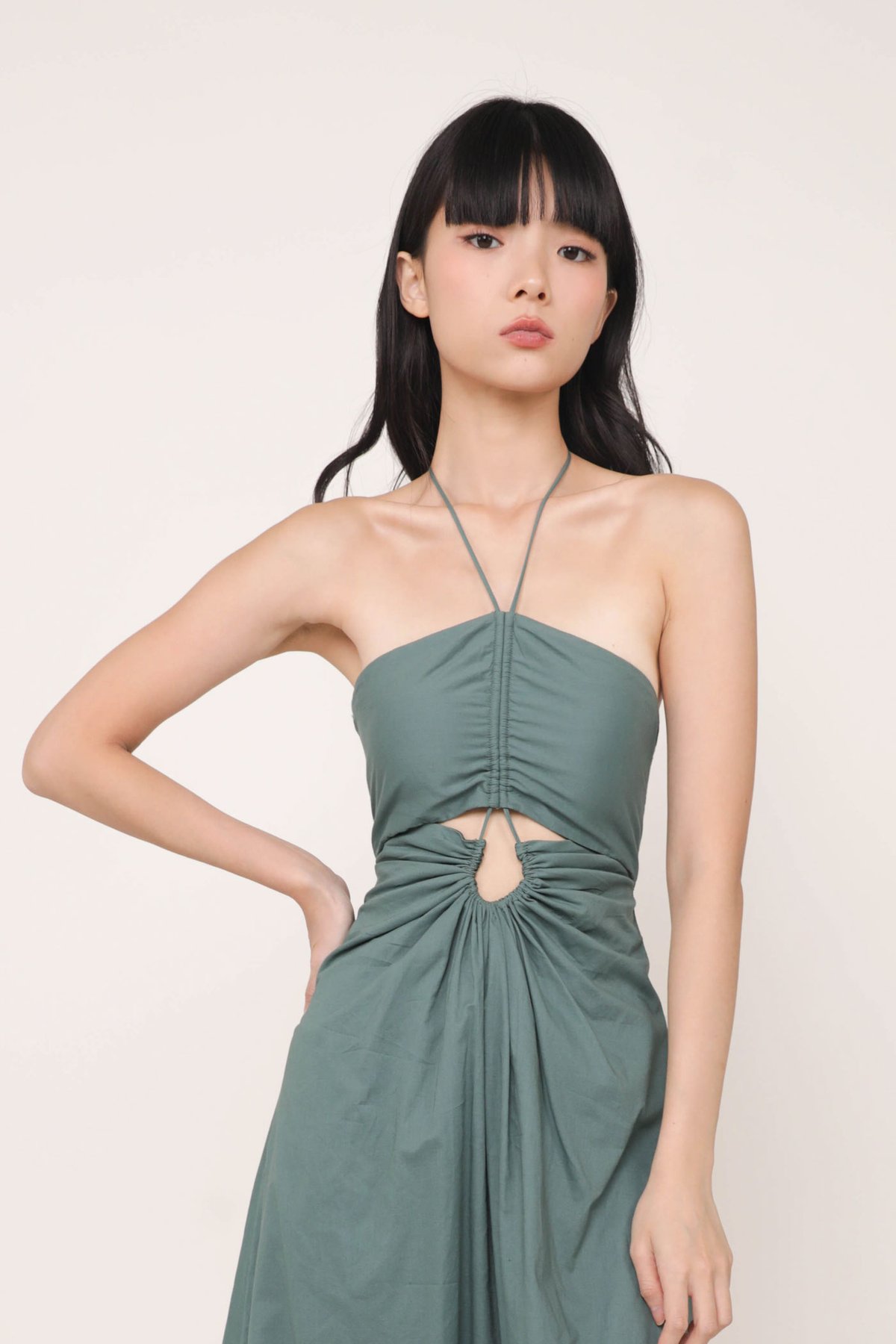 Meia Halter Ruched Padded Dress (Emerald)