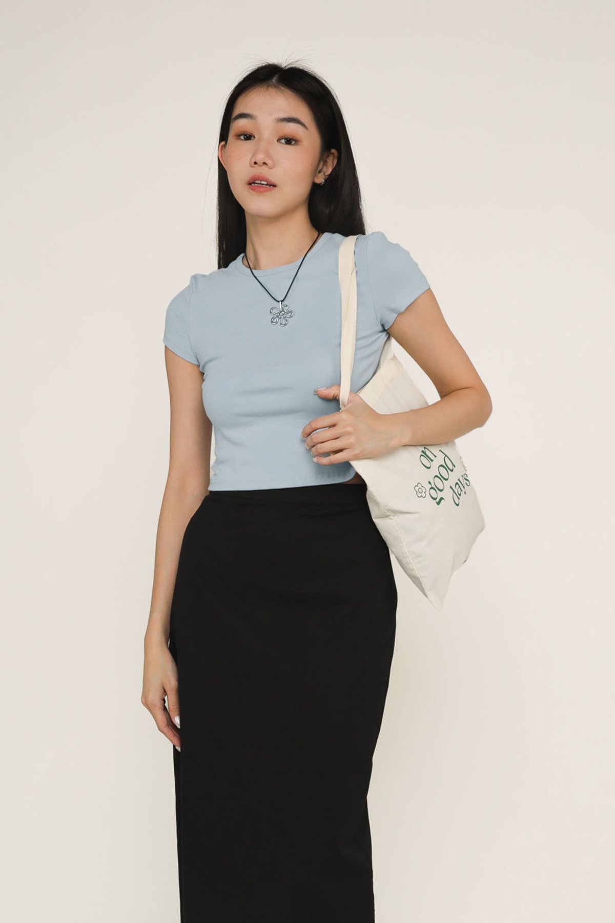 Yvelyn Maxi Skirt (Black)