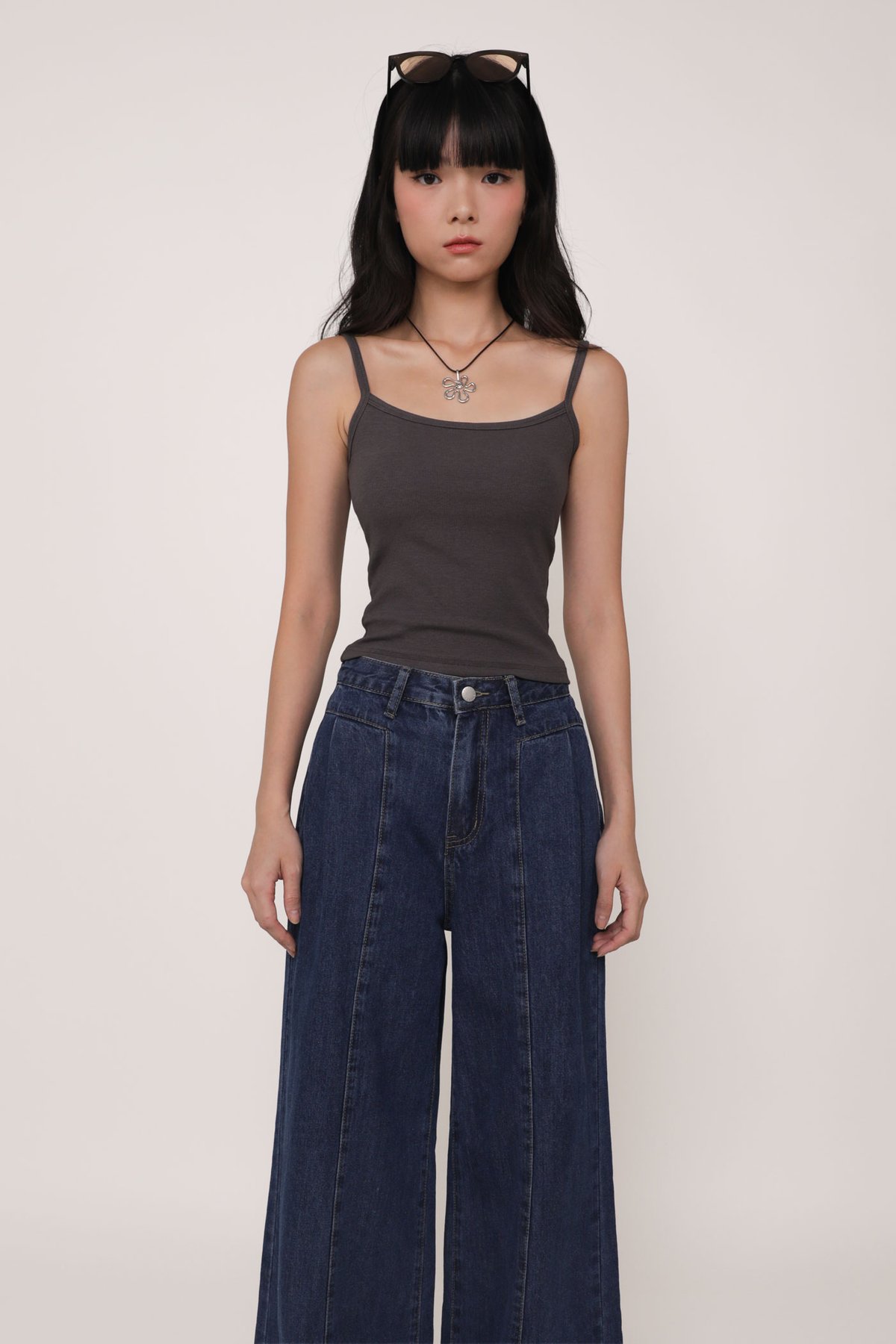 Petite Bryton Wide Leg Denim Jeans (Mid Wash)