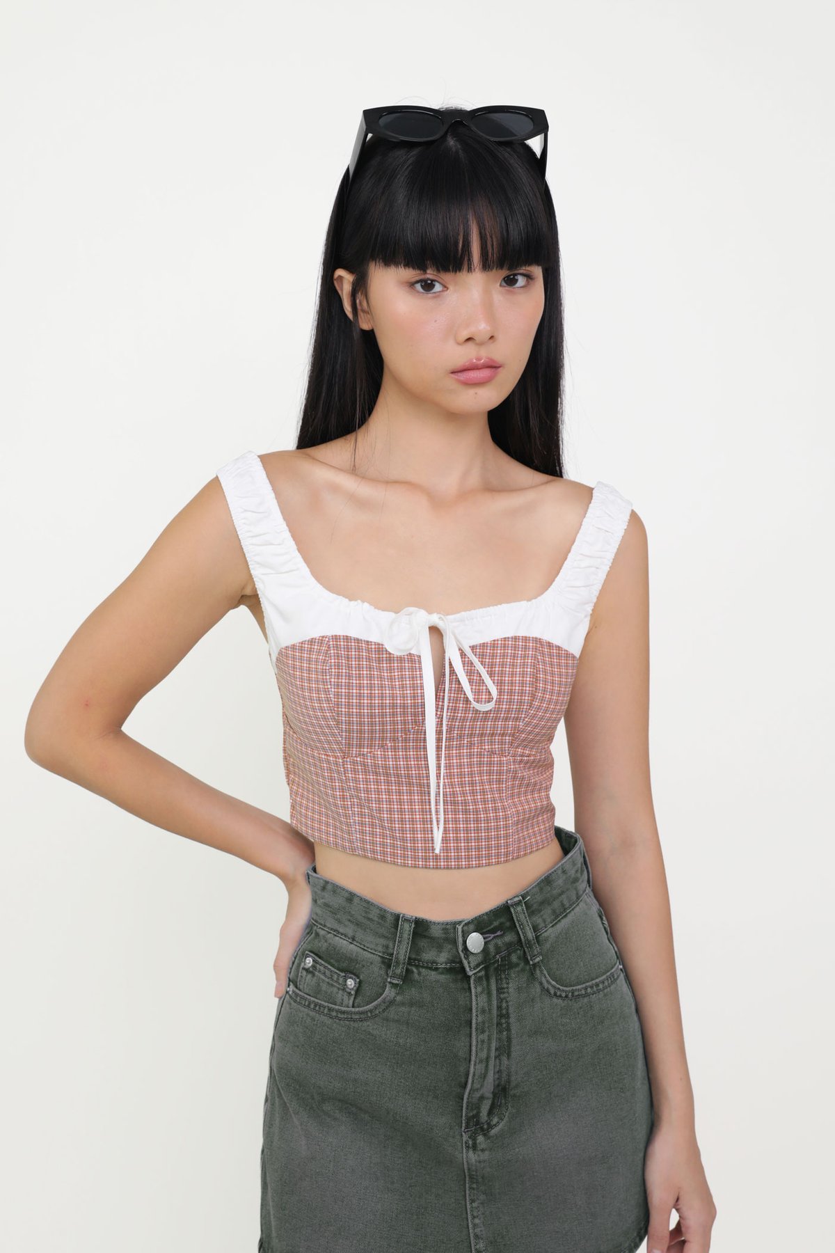 Maira Contrast Ruched Tie Front Top (Plaid)
