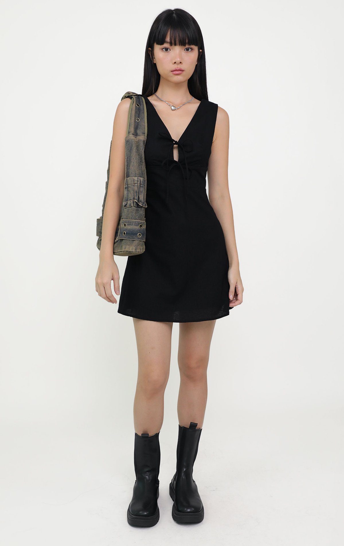 Cheyanne Tie Front Dress (Black)