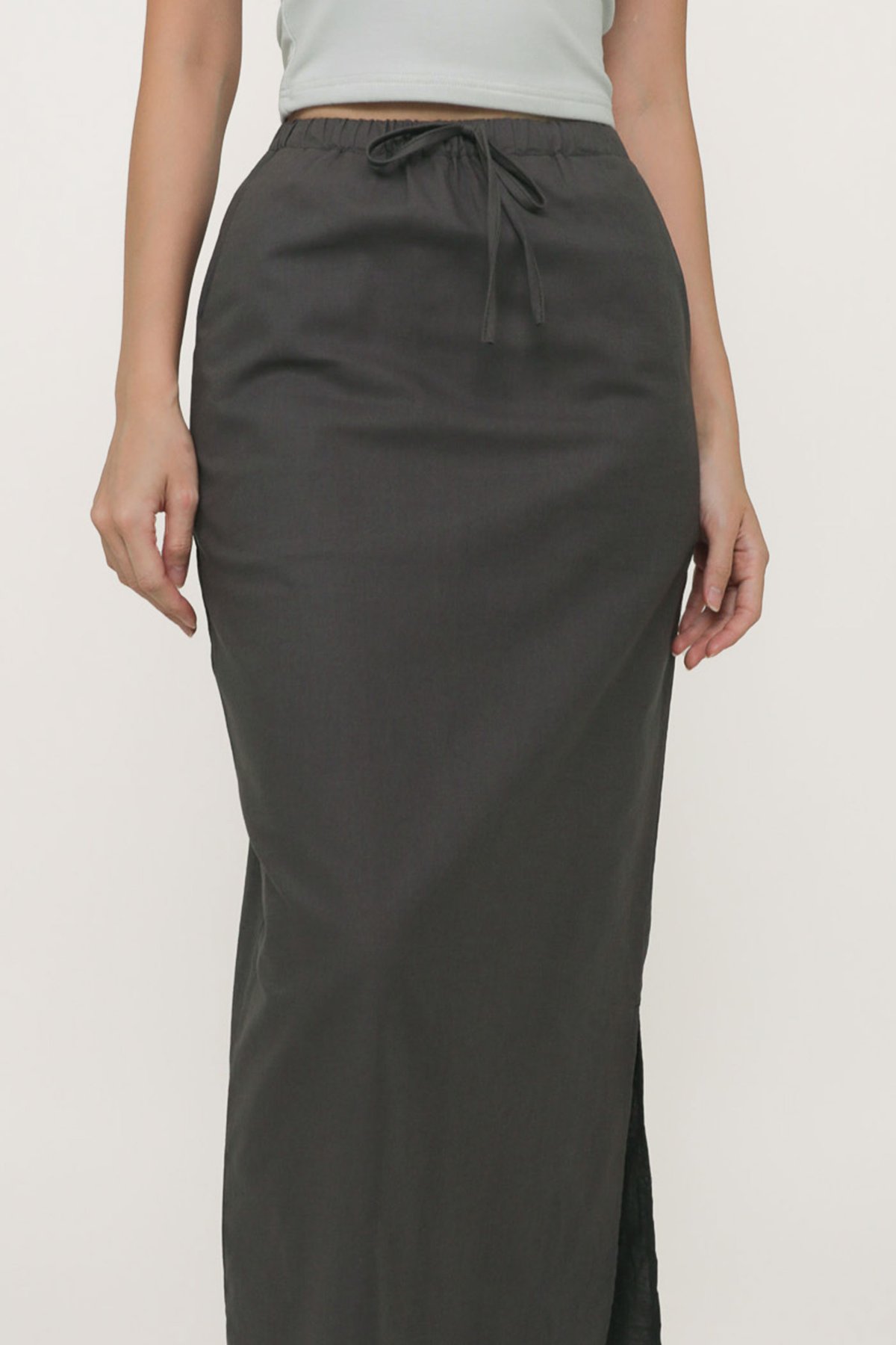 Jaden Linen Drawstring Maxi Skirt (Graphite)