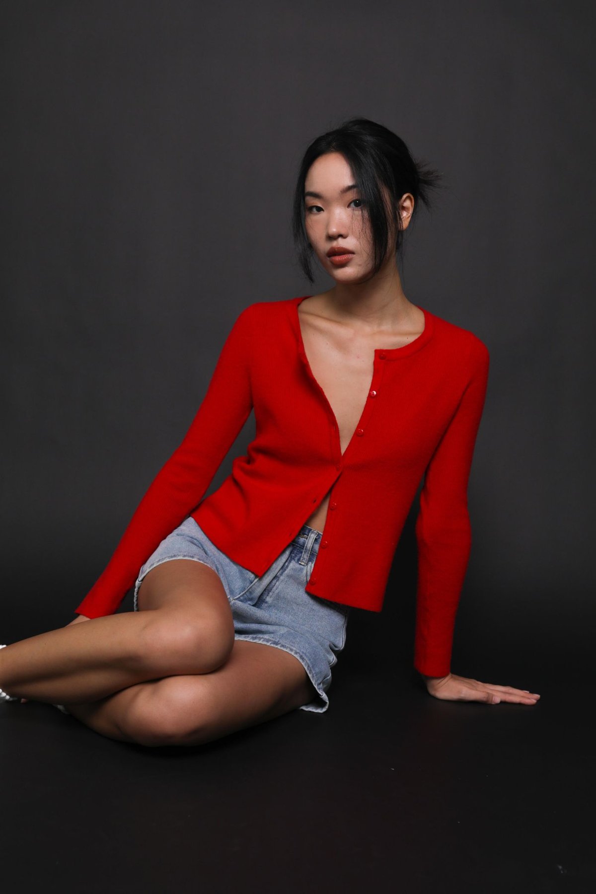 Malorie Basic Button Cardigan (Red)