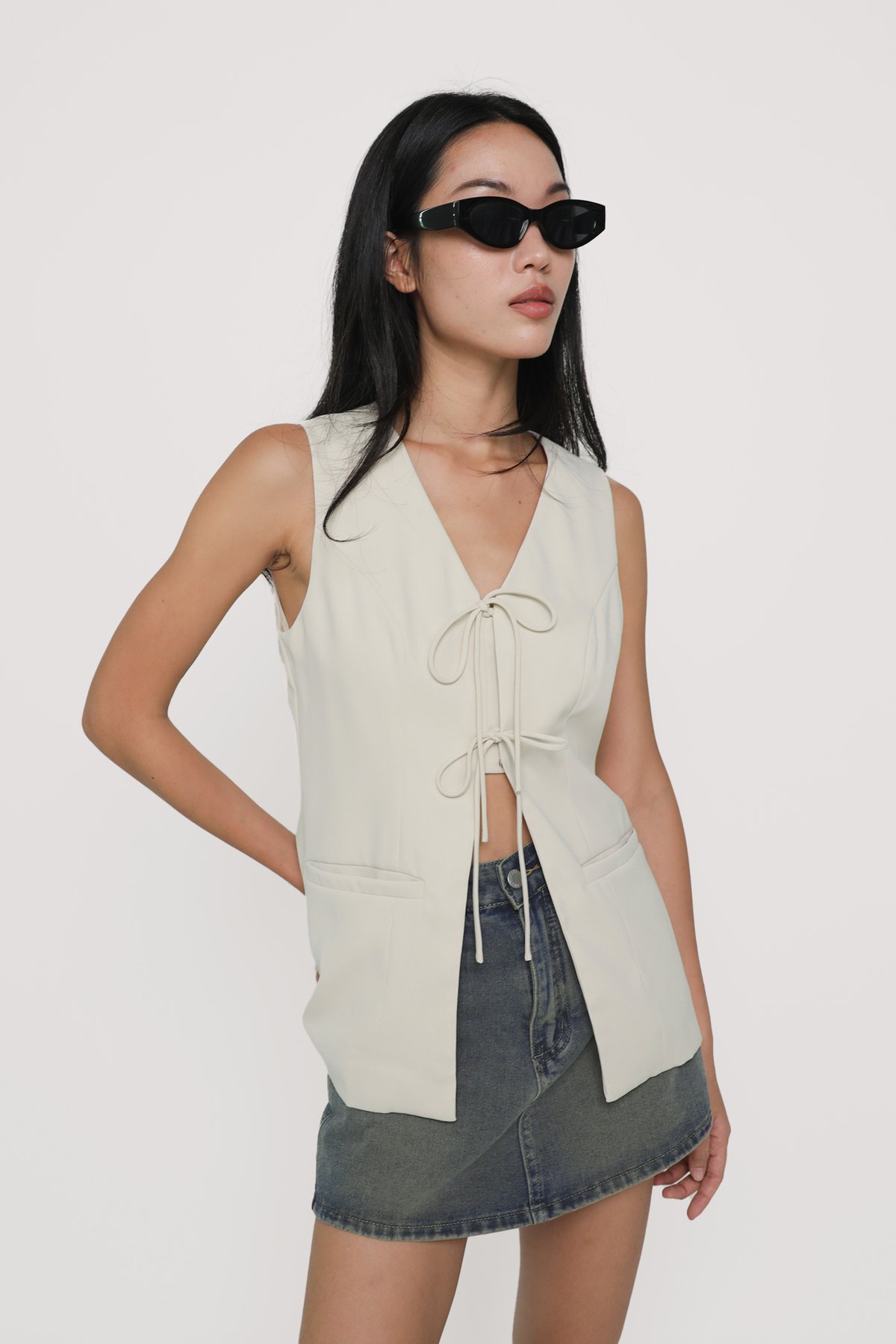 Cera Tie Front Longline Vest Top (Cream)