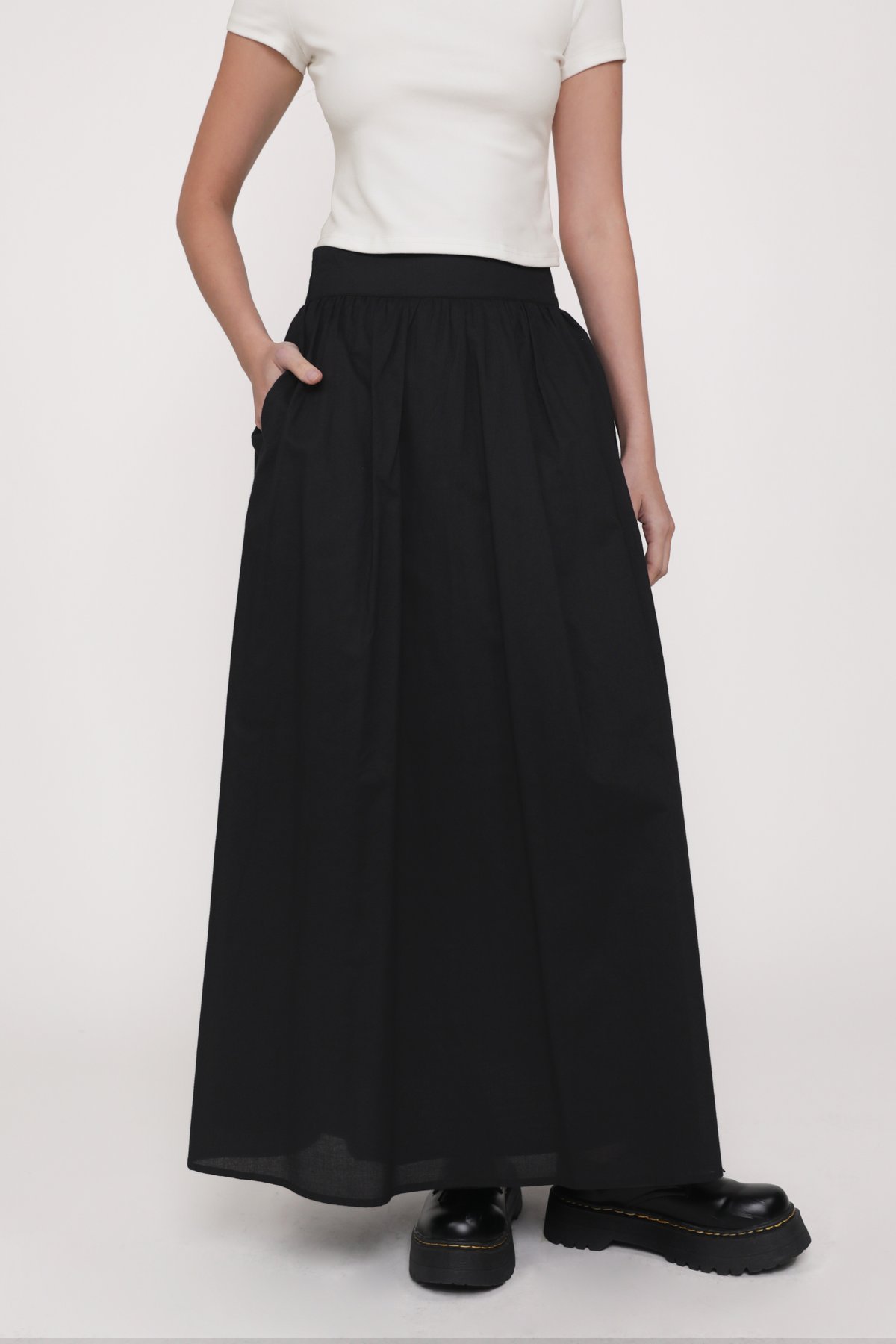 Jenkins Flare Maxi Skirt (Black)