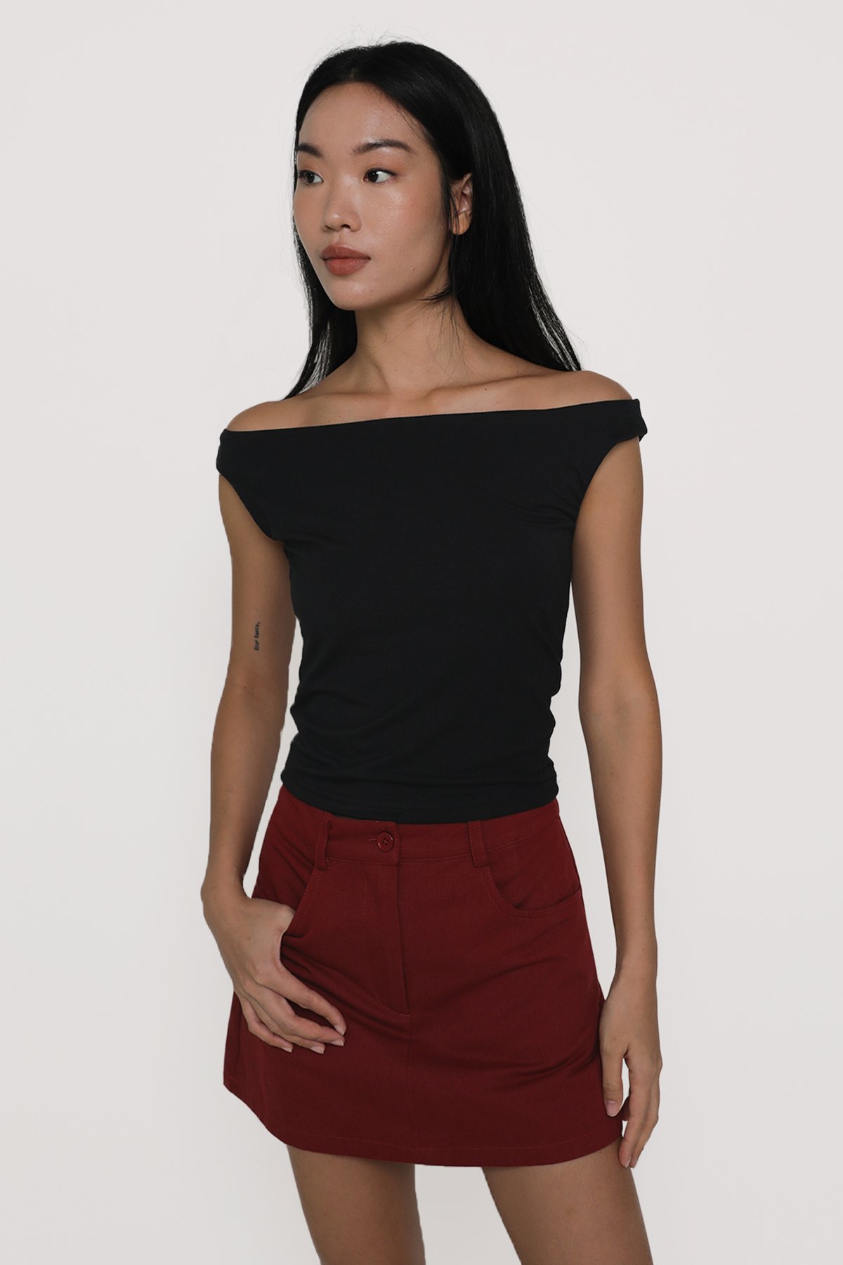 Merida Off Shoulder Top (Black)