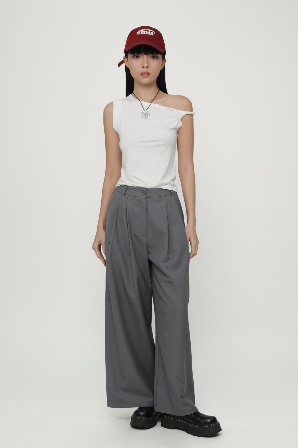 Regular Zena Tailored Pleated Pants (Grey)