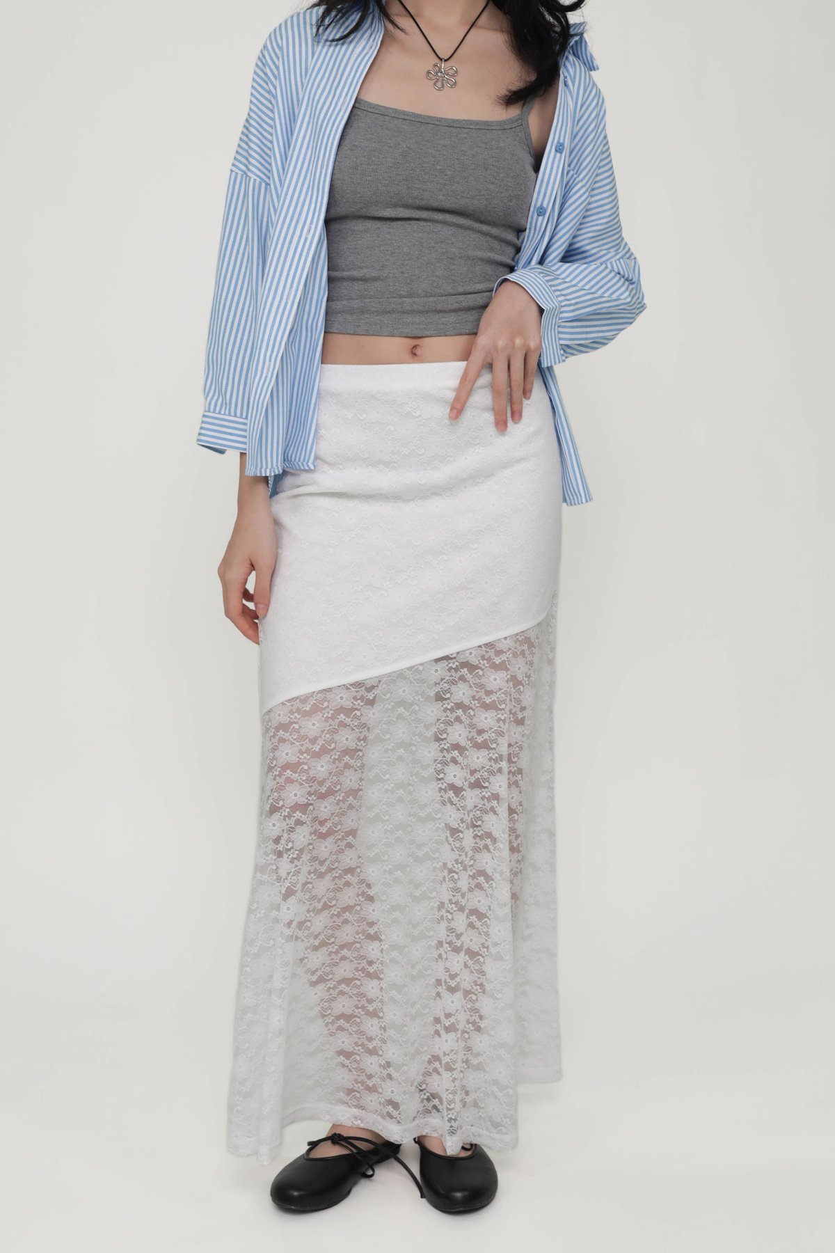 Dawn Lace Overlay Skirt (White)