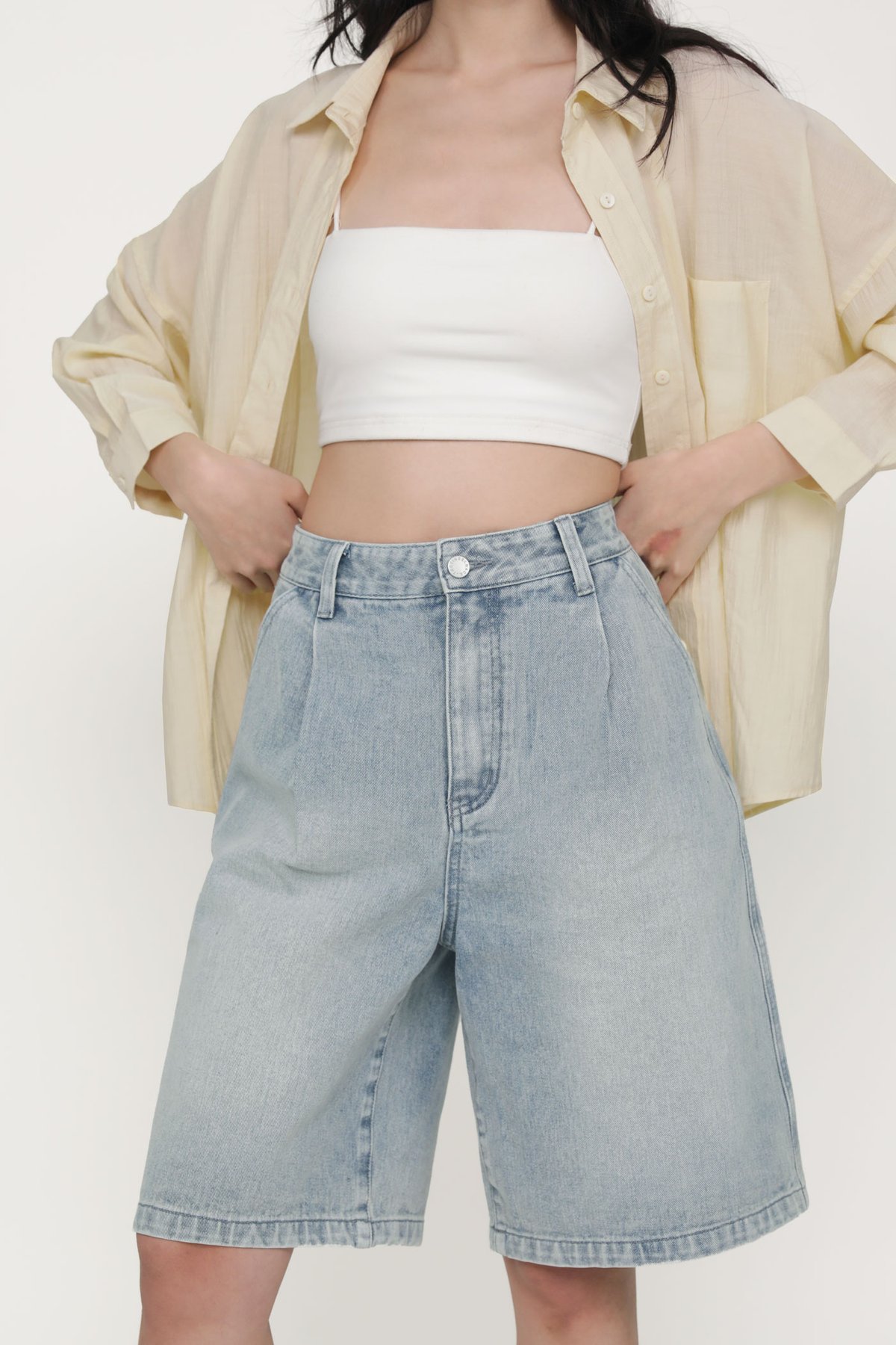 Keep Going Pleated Denim Jorts (Light Wash)