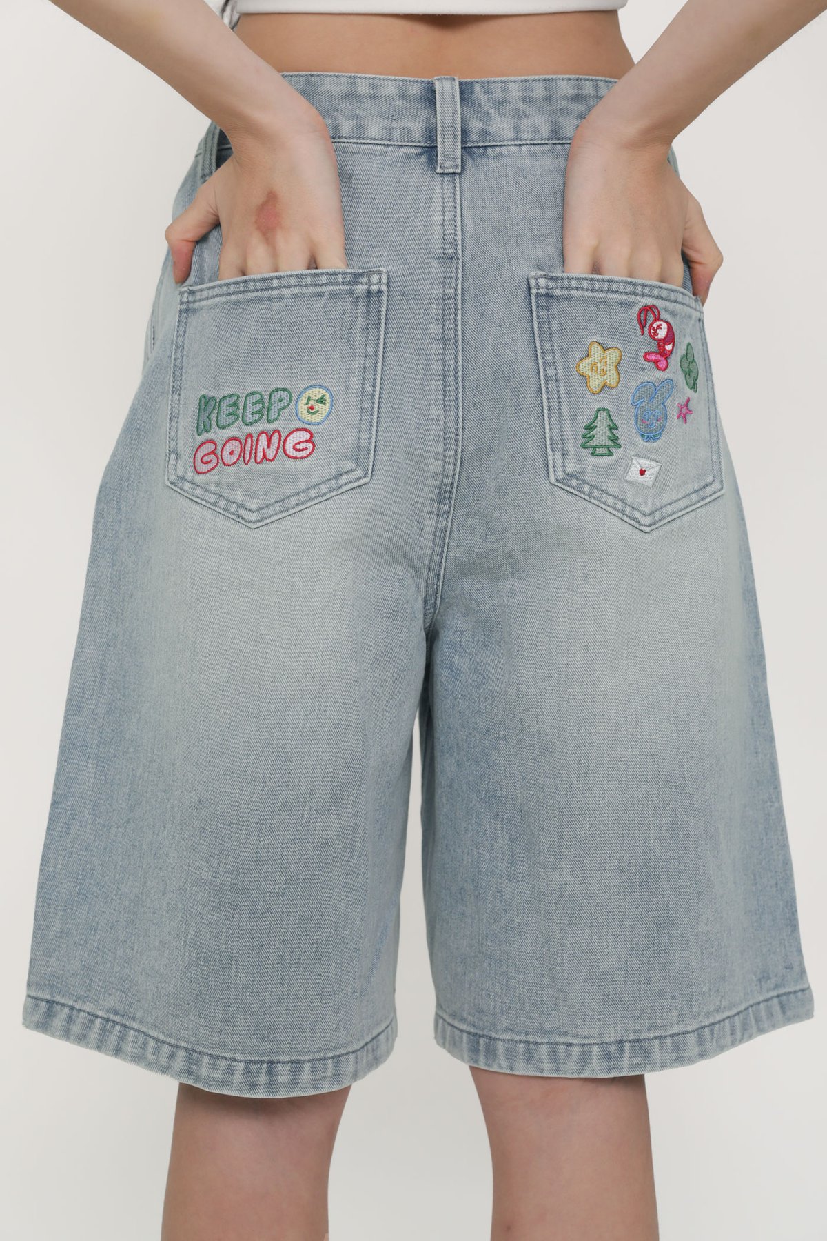 Keep Going Pleated Denim Jorts (Light Wash)