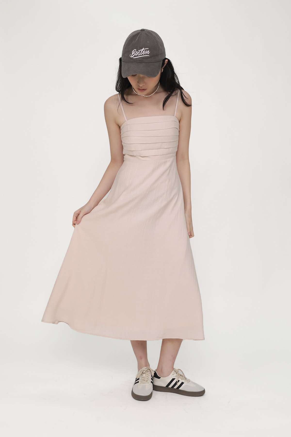 Maiya Pleated Midi Dress (Dusty Pink)