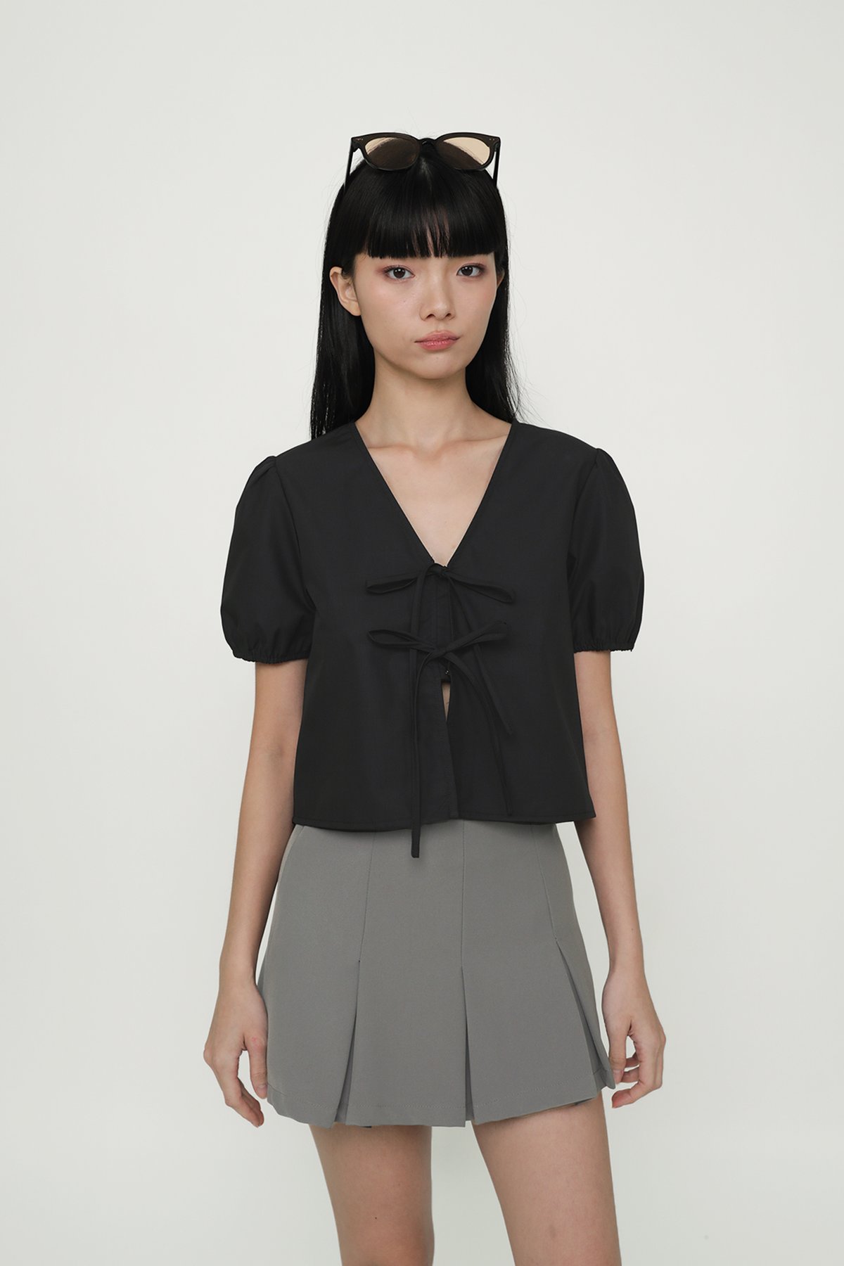 Maybelle Tie Front Puff Sleeve Top (Black)