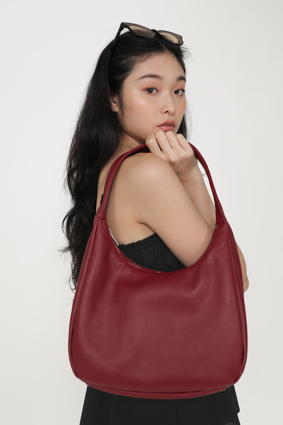 Oslo Hobo Shoulder Bag (Dark Cherry)