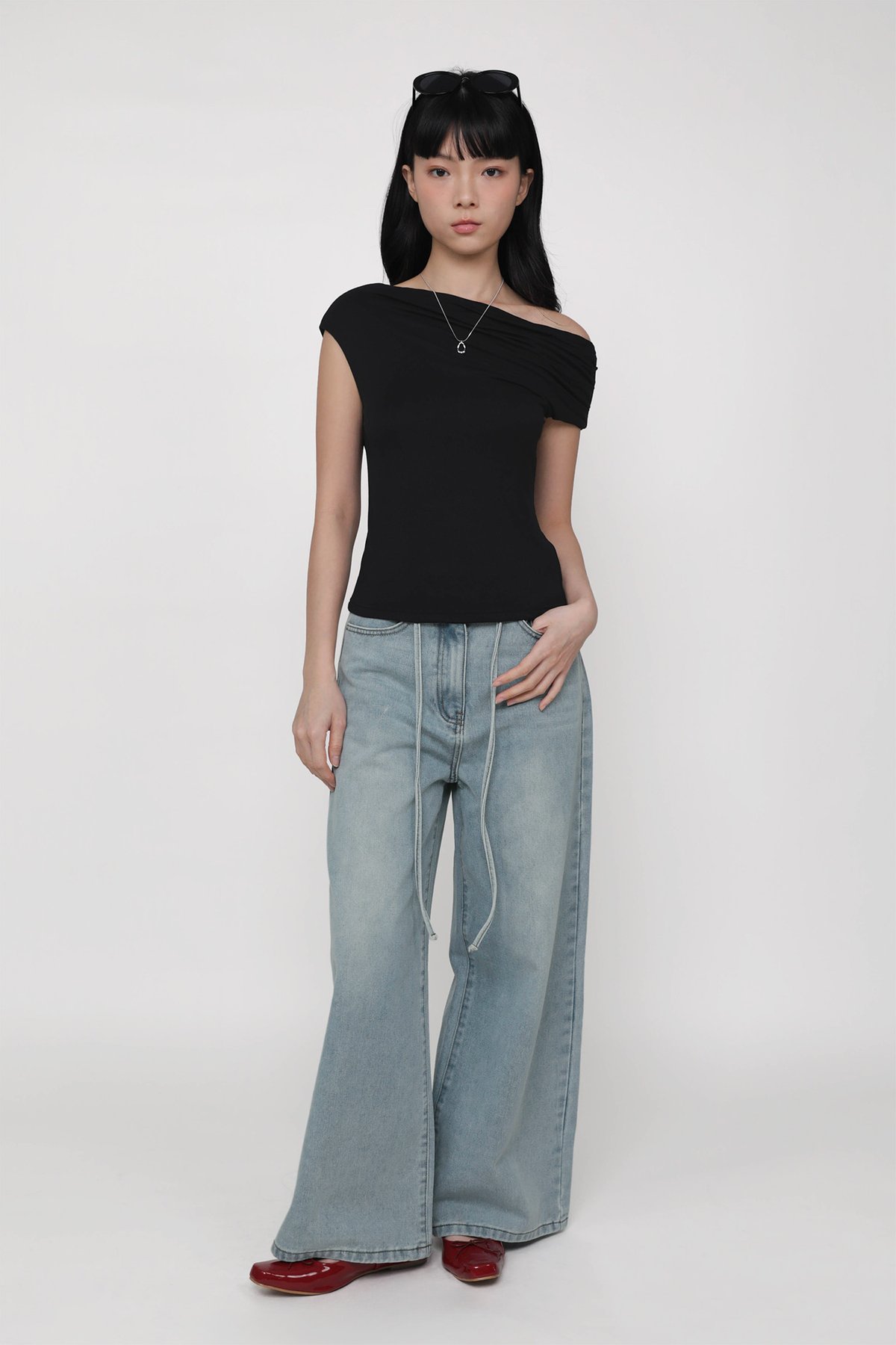 Clara Ruched Off Shoulder Top (Black)