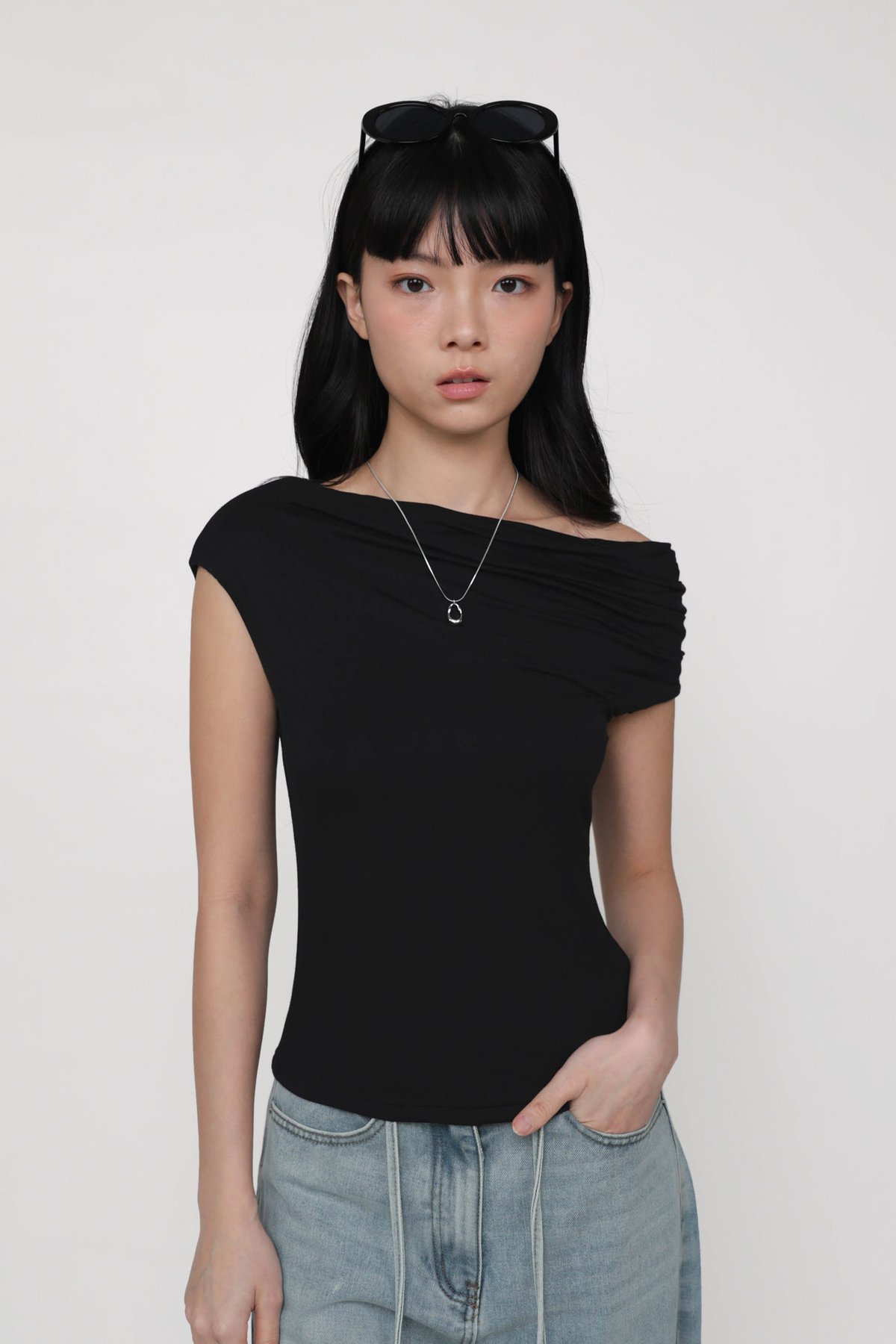 Clara Ruched Off Shoulder Top (Black)