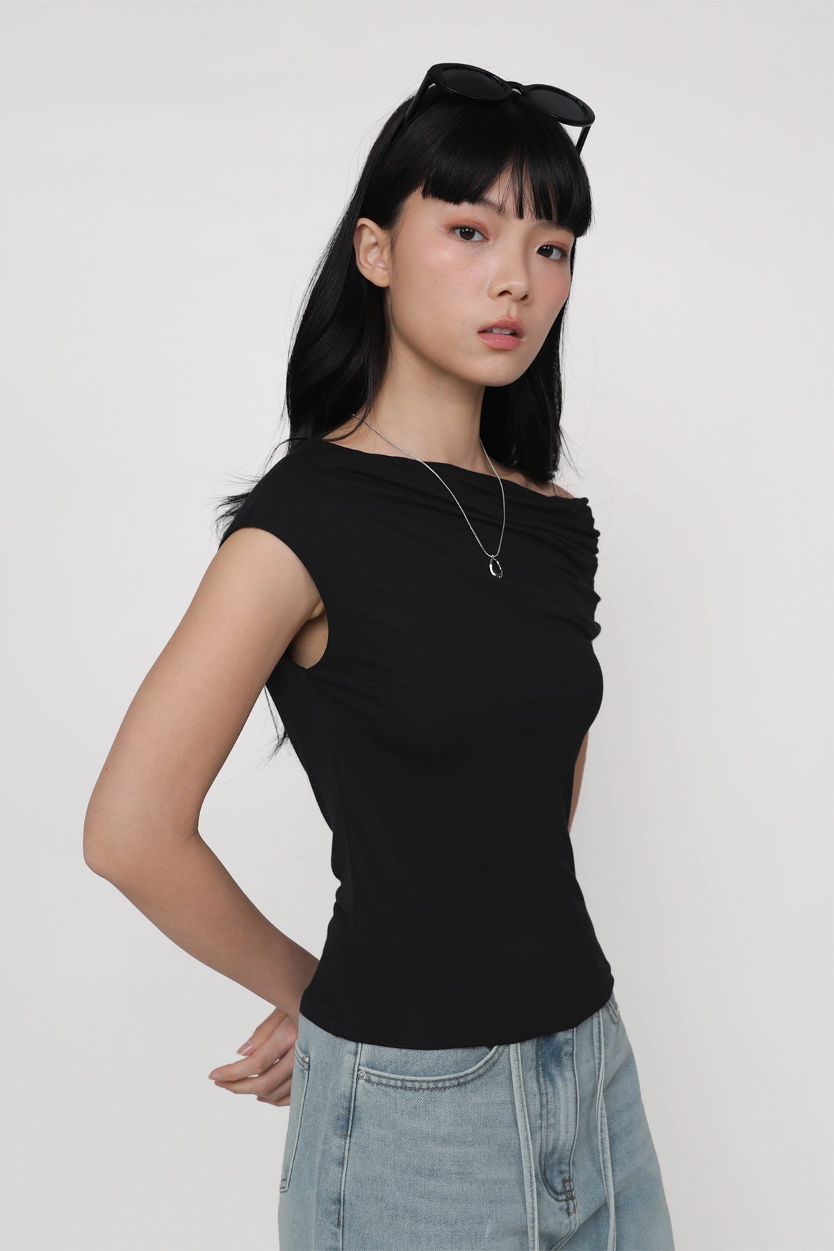 Clara Ruched Off Shoulder Top (Black)