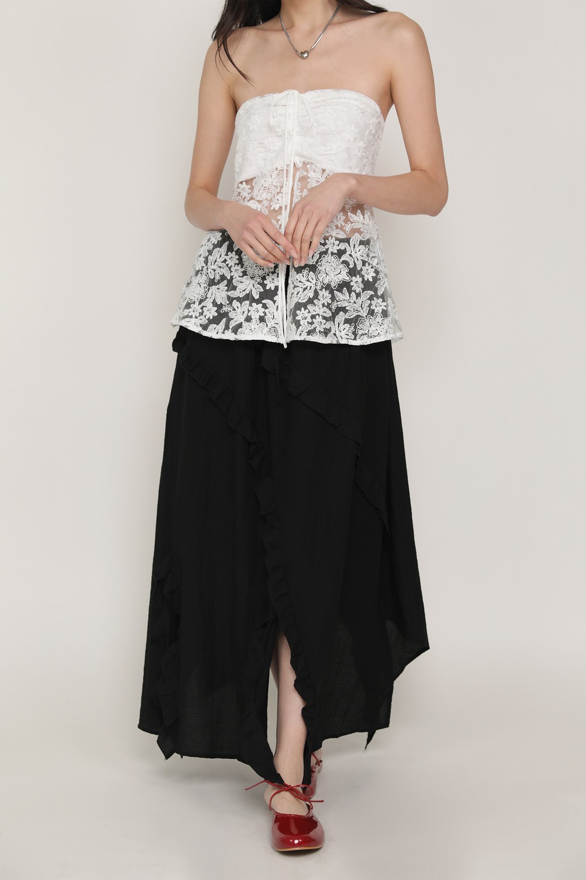 Luceia Ruffles Maxi Skirt (Black)