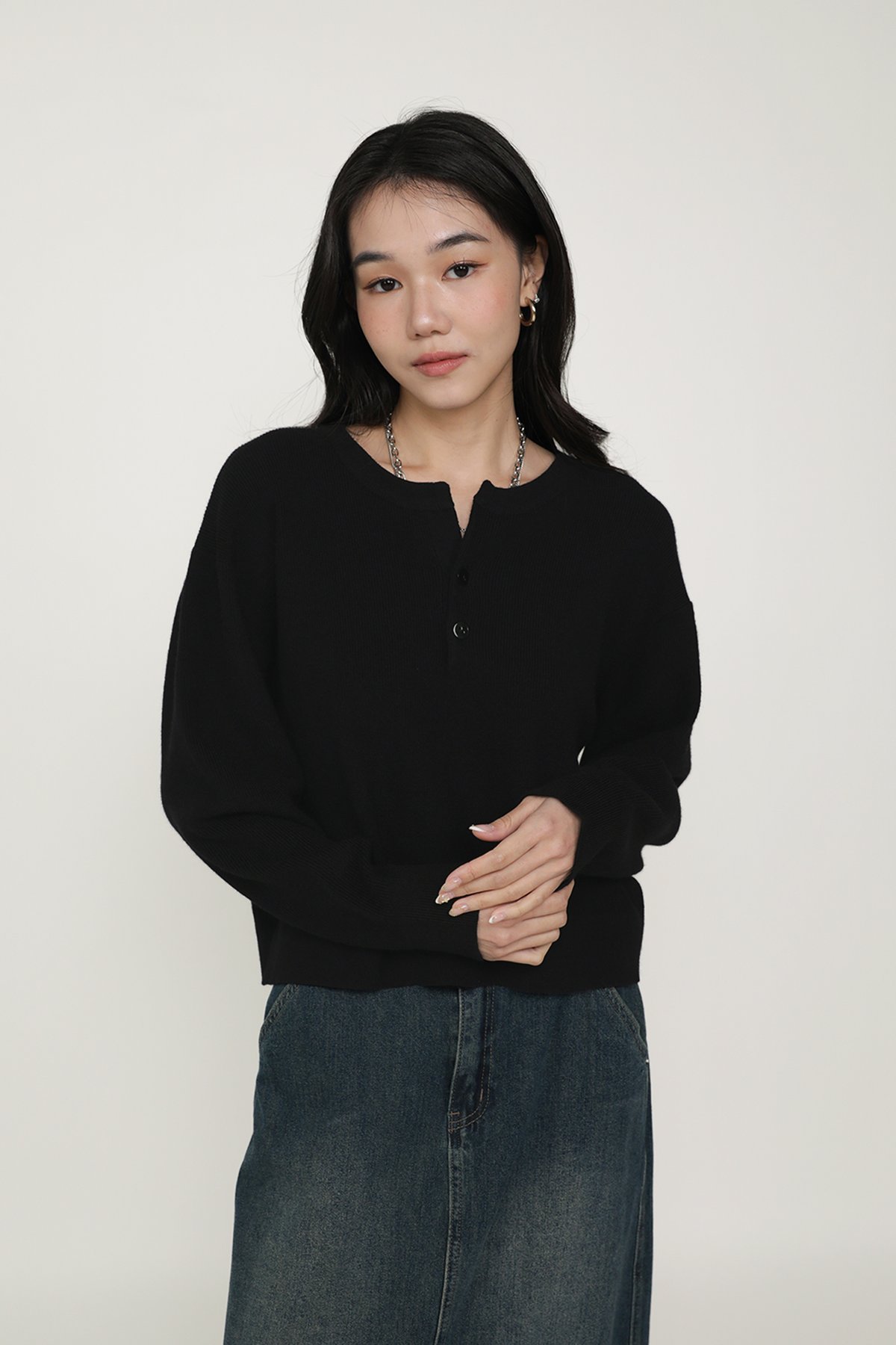 Marlow Button Knit Pullover (Black)