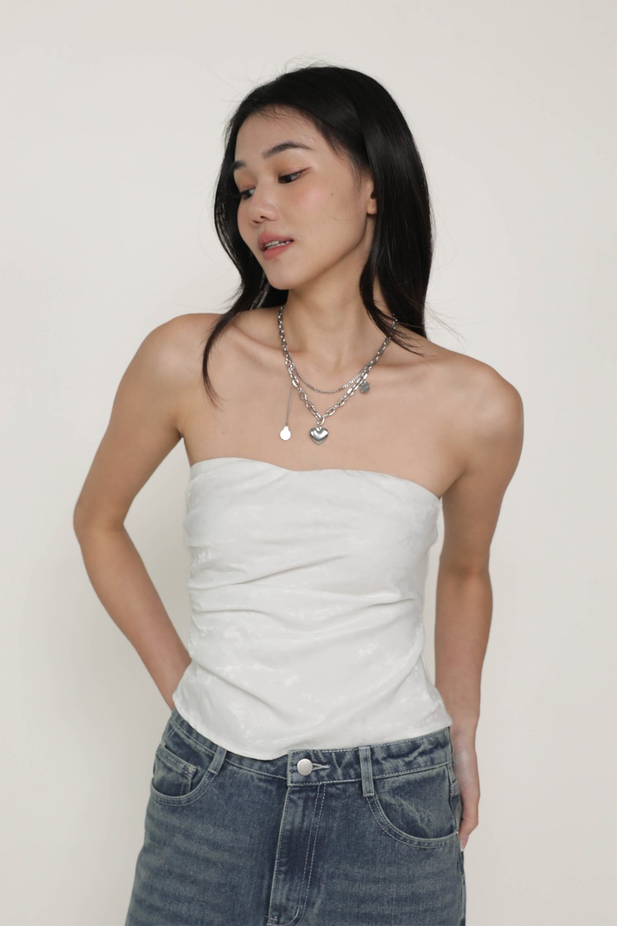 Narin Tube Top (White Jacquard)