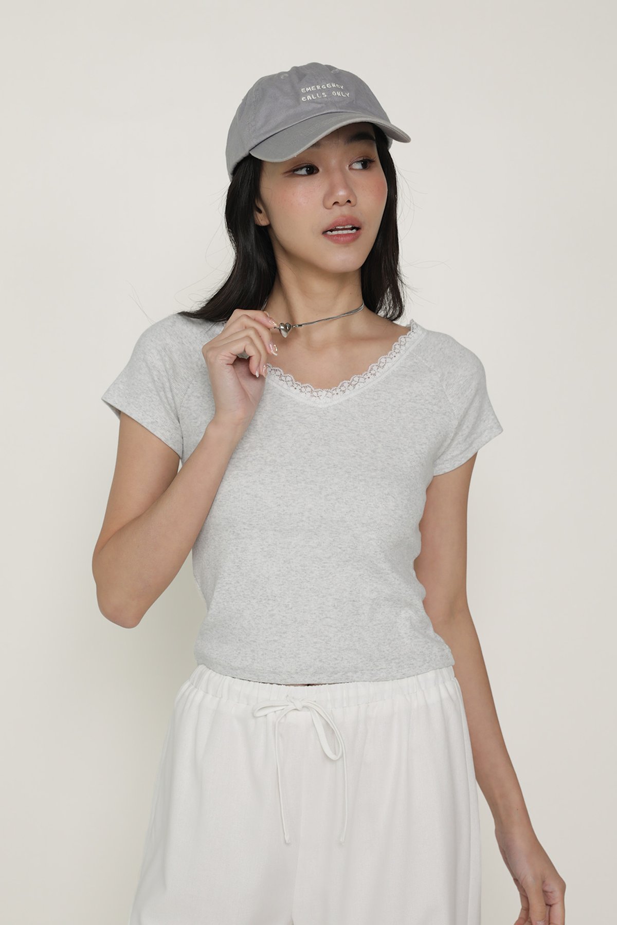 Raine Lace Sleeve Tee (Heather Grey)