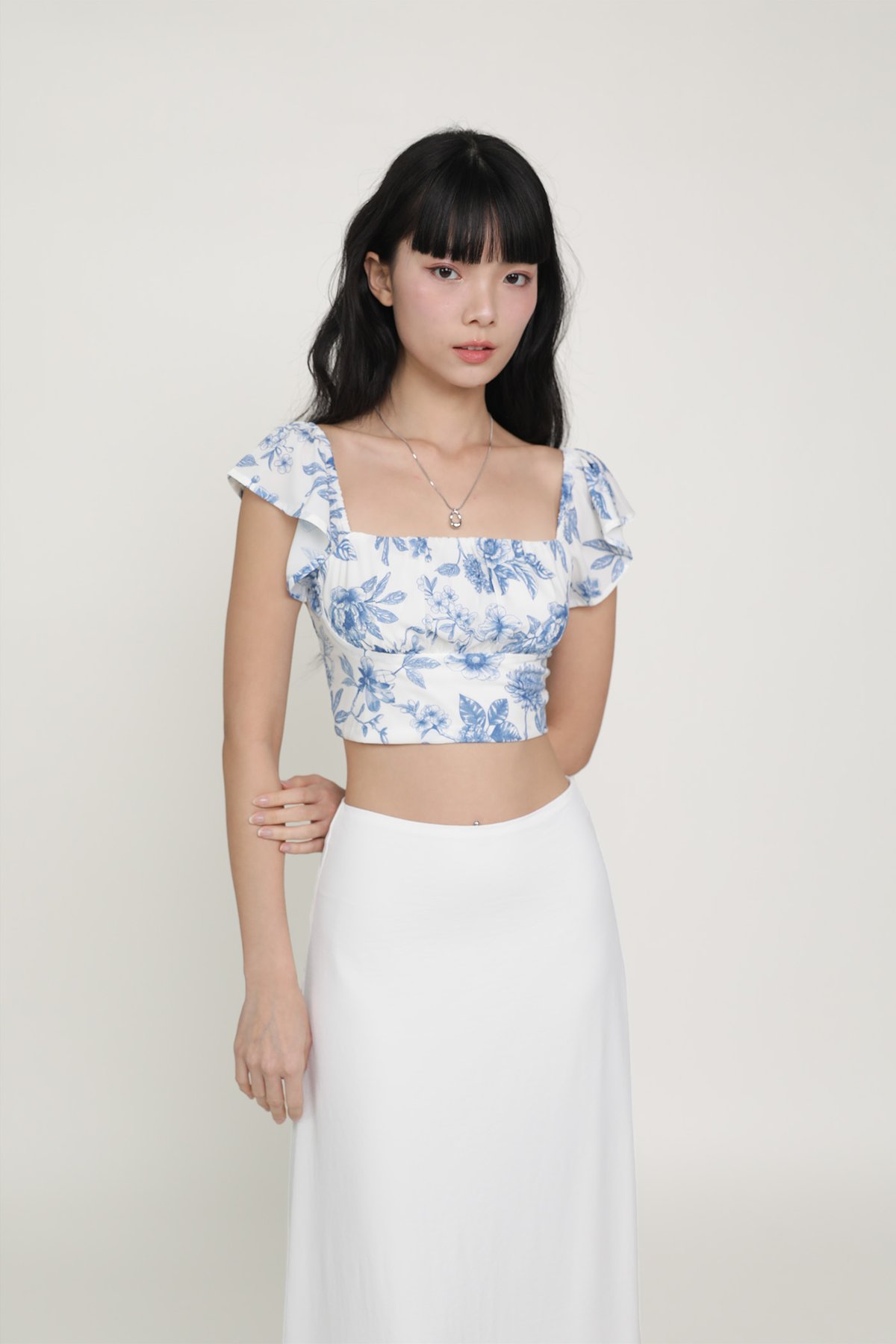 Chelsey Flutter Sleeve Crop Top (Blue Toile)