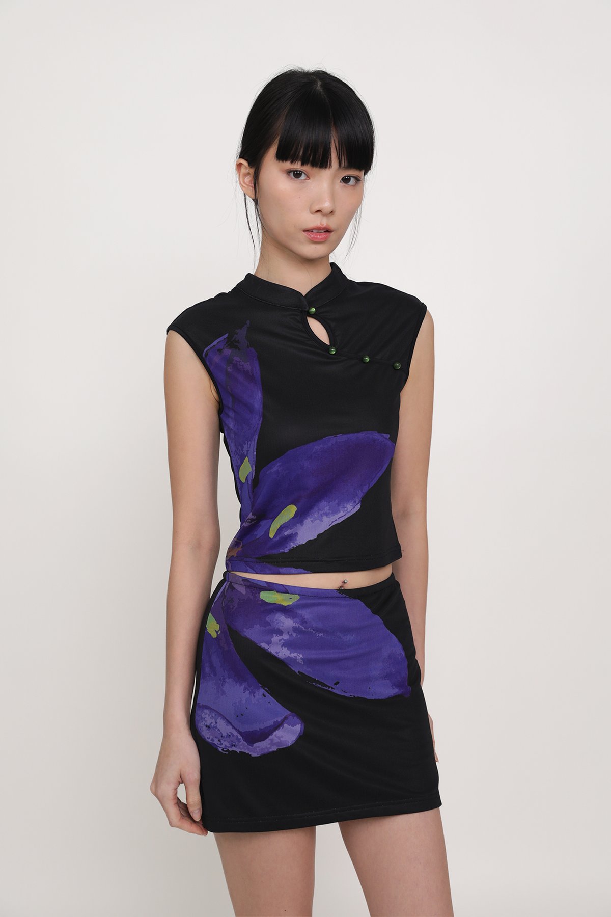 Daniah Mandarin Collar Mesh Top (Black Flower)