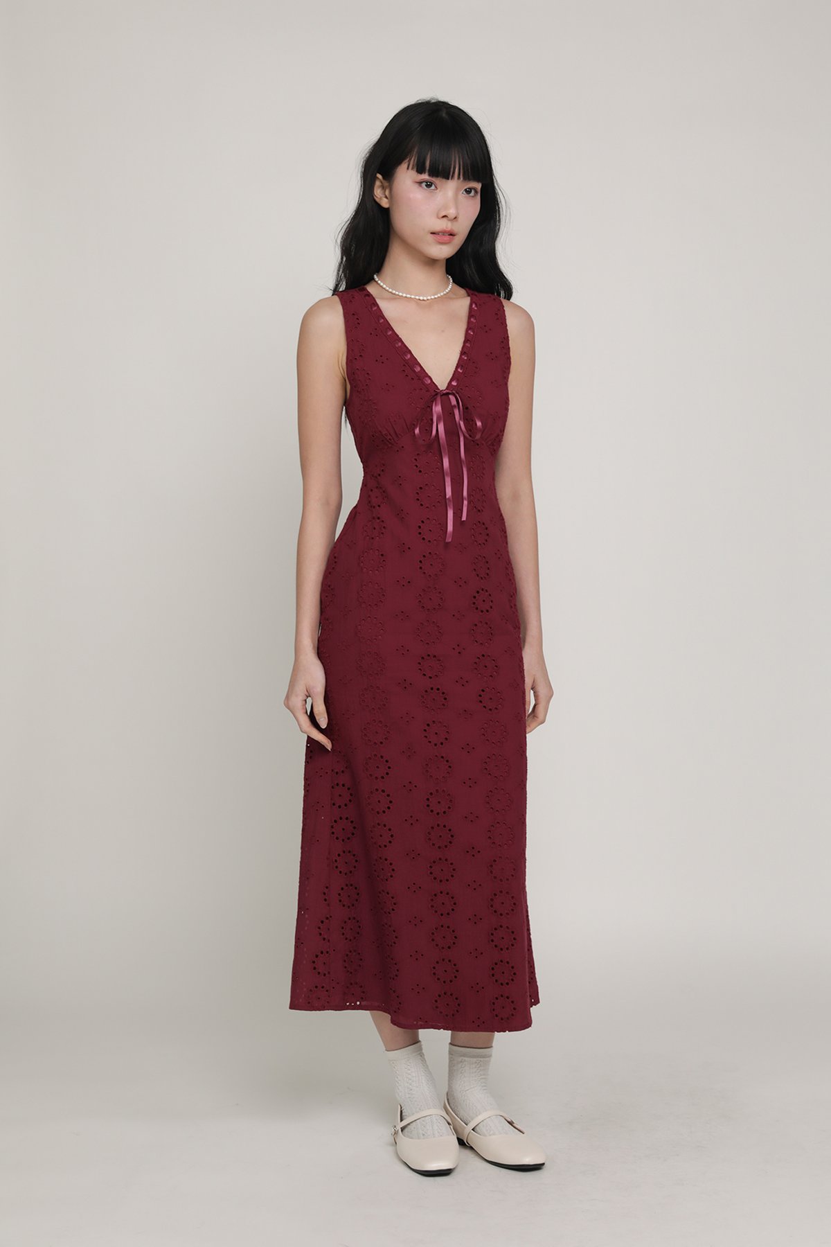 Janice Eyelet Ribbon Dress (Maroon)