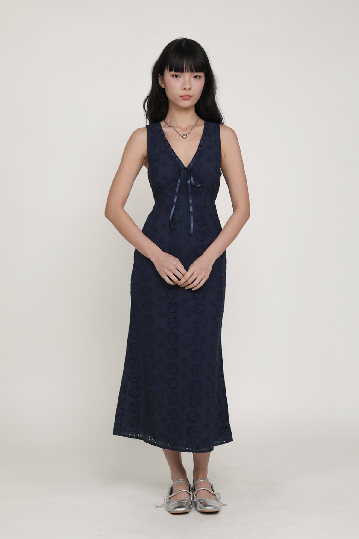 Janice Eyelet Ribbon Dress (Navy)