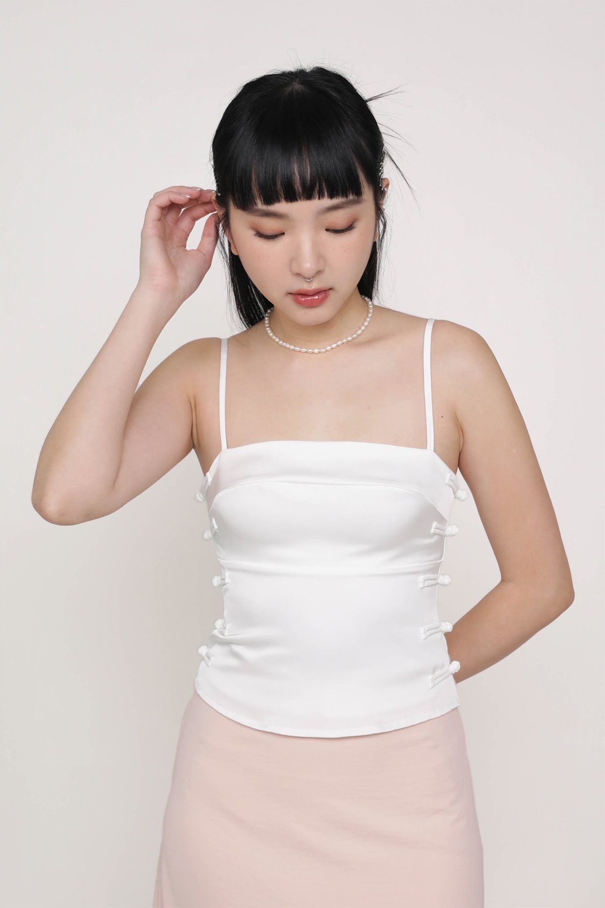 Jasmine Oriental Knotted Padded Top (White)