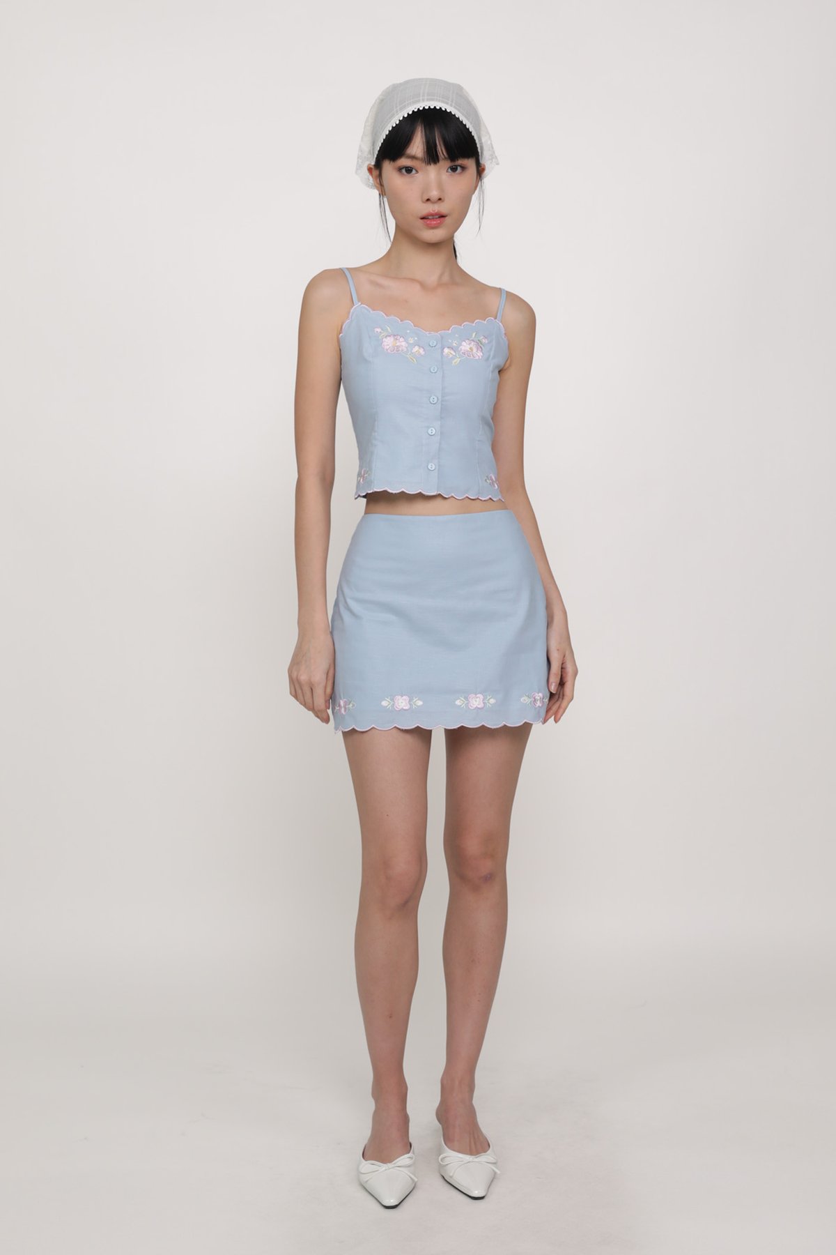 Lilian Embroidery Scallop Hem Top (Blue)