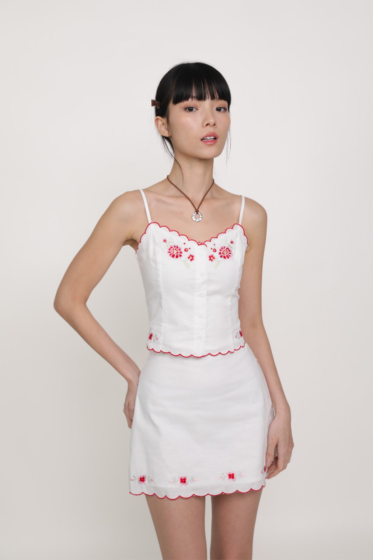 Lilian Embroidery Scallop Hem Top (White)