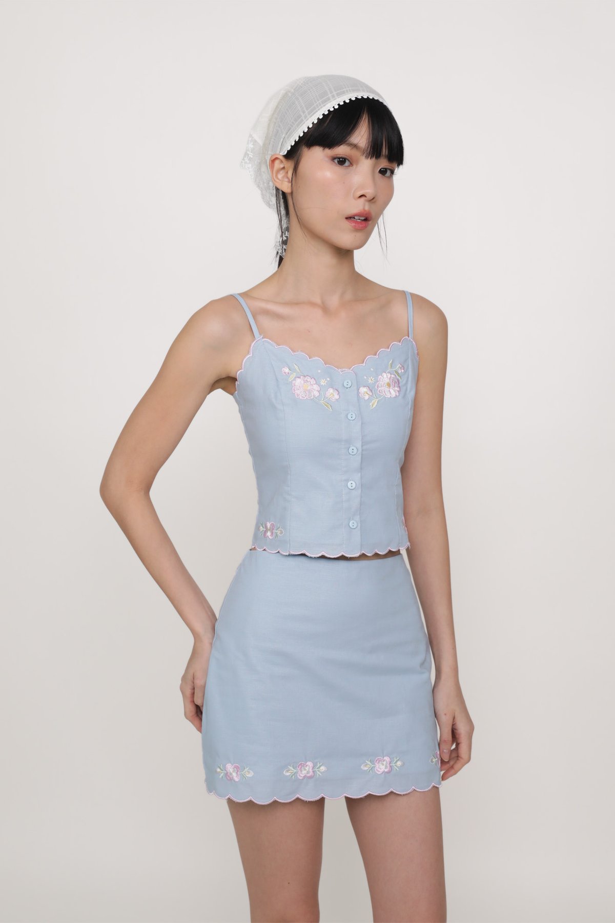 Lilian Embroidery Scallop Hem Top (Blue)